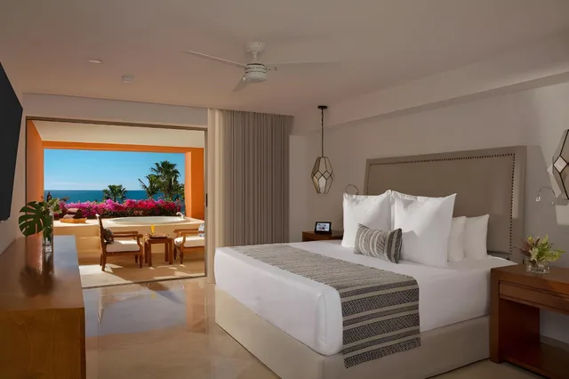جناح ديلوكس بسرير كينج بإطلالة على البحر بجاكوزي، Zoetry Casa Del Mar Los Cabos Ex Zoetry Casa Del Mar Resort And Spa 1/1
