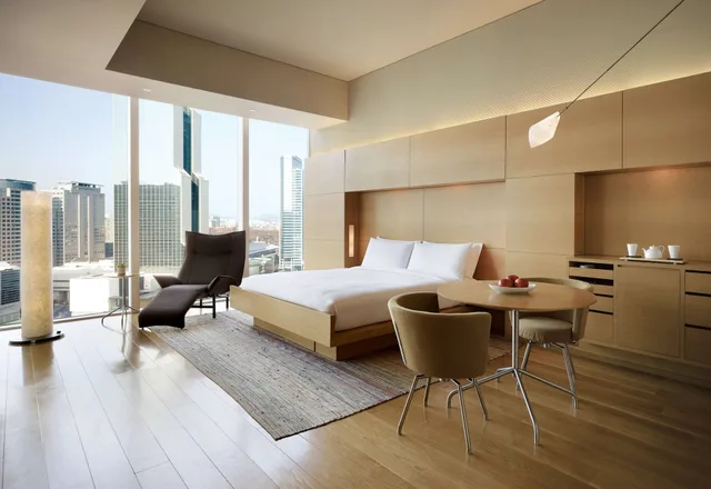 غرفة بريميوم بسرير كينج بإطلالة على المدينة، PARK HYATT SEOUL 3/7
