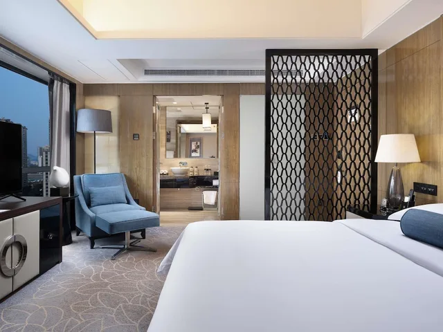 غرفة تنفيذية بسرير كينج، Pullman Shanghai Jing An 8/10