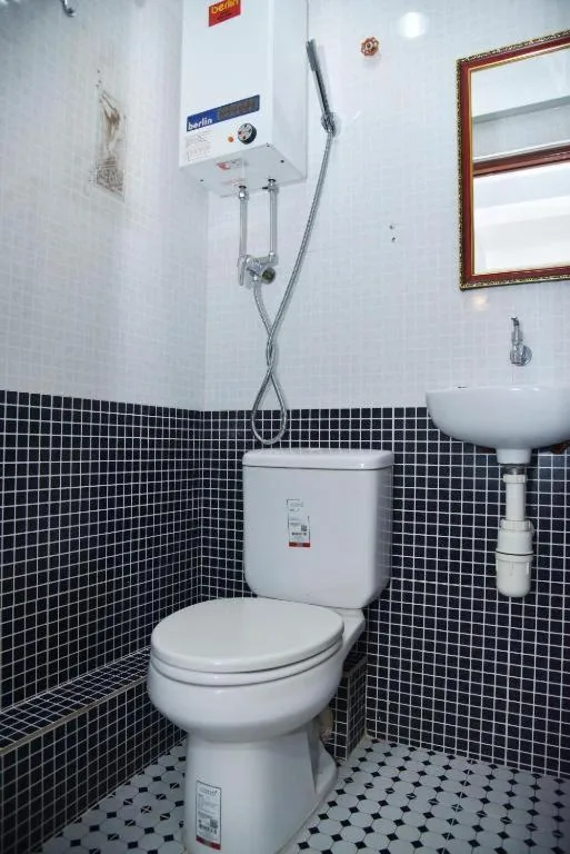 غرفة ديلوكس ثلاثية، Woodstock Hostel 2/3