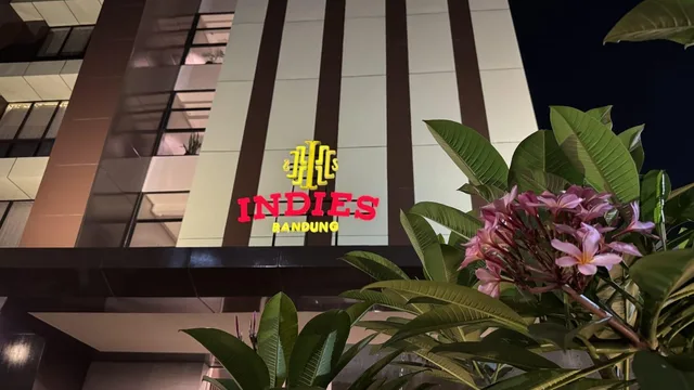 Room Assigned on Arrival, Indies Hotel Bandung 1/2