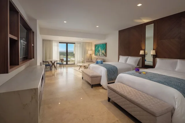 Grand, Family Suite, 1 King and 2 Queen Beds, Golf Course View، Moon Palace The Grand Punta Cana 5/8