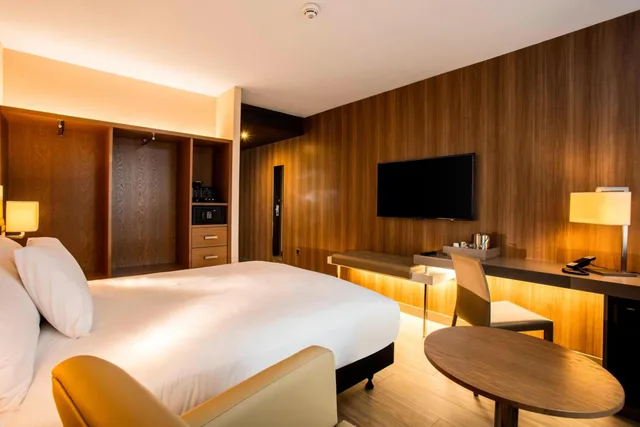 غرفة ديلوكس بسرير مزدوج، AC Hotel Manchester Salford Quays 6/10