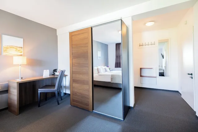 غرفة قياسية ثلاثية بثلاثة أسرّة، Hotel Aviva Neue Messe 6/6