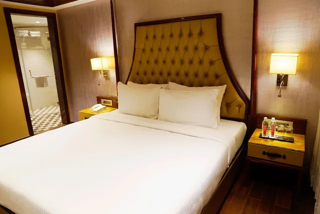 جناح بسرير كينج، The Fern Residency Jaipur 2/3