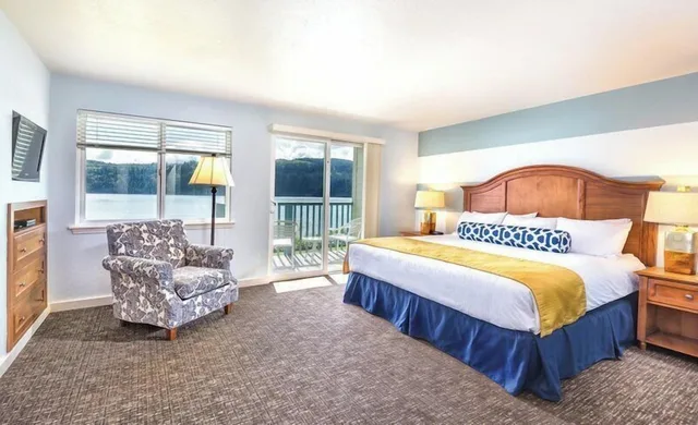 شقة سكنية قياسية بسرير كينج وسريرين مزدوجين بغرفتي نوم مع أريكة بمطبخ، WorldMark Discovery Bay 2/2