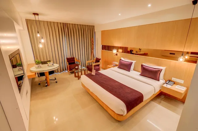 غرفة ديلوكس، The Ssk Solitaire Hotel & Banquets 1/10
