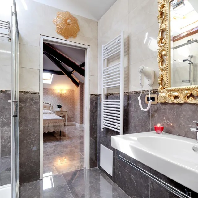 Room, Double or Twin Bed, Attic، New Reiter Hotel 3/8