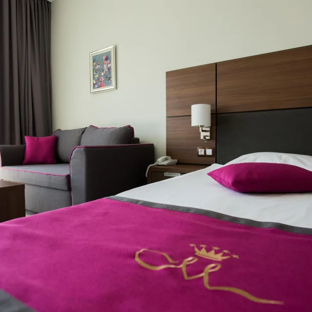 Room, Double or Twin Bed, Park View, Balcony, Marina Grand Beach 6/7