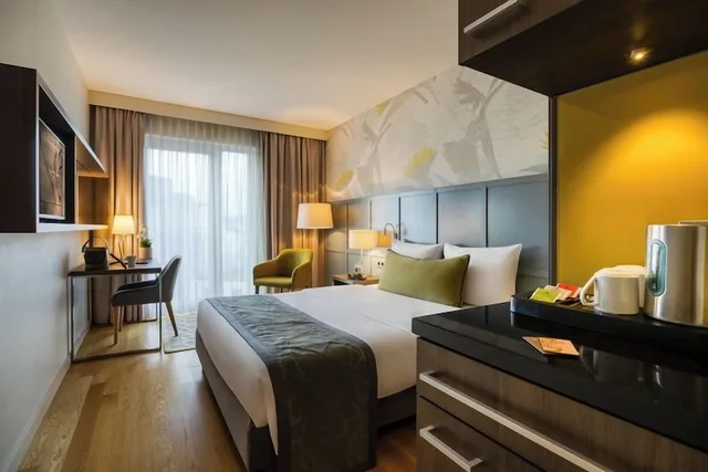 غرفة كلاسيكية بسرير كوين، Citadines City Centre Frankfurt 3/8