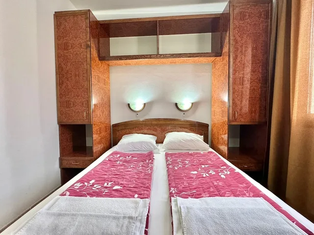 غرفة قياسية بسرير مزدوج، Hotel Grbalj 2/4