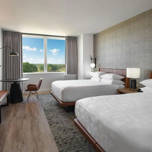 Guest Room, 2 Queen Beds, Golf Course View, Club Lounge Access, Sheraton Flowood The Refuge Hotel & Conference Center 3/8
