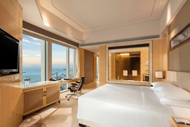 غرفة تنفيذية ركنية بسرير كينج مع دخول الصالة، HILTON DALIAN 2/3