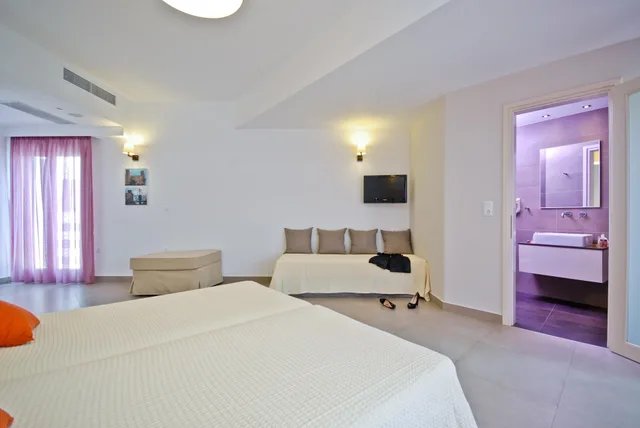 Standard, Quadruple, Xenia Hotel 1/8