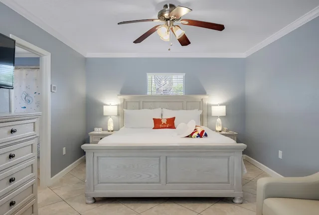 Design, Efficiency, Deluxe, Queen Bed, Kitchen، Tropical Beach Resorts 3/10