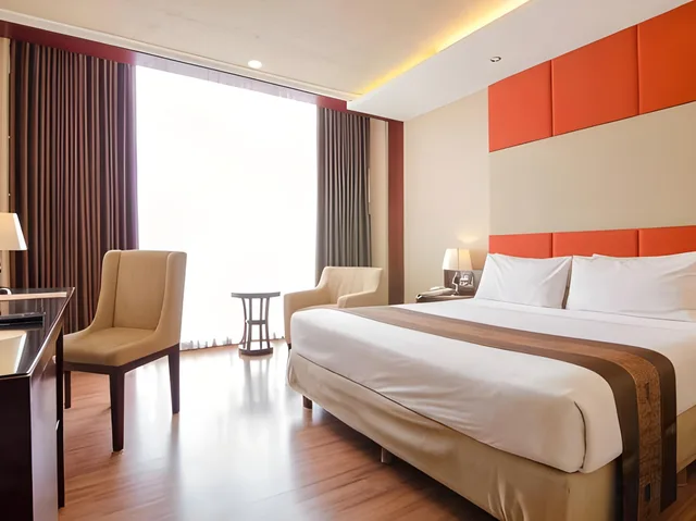 غرفة بريميوم سوبيريور بسريرين منفصلين، Regents Park Hotel 2/2