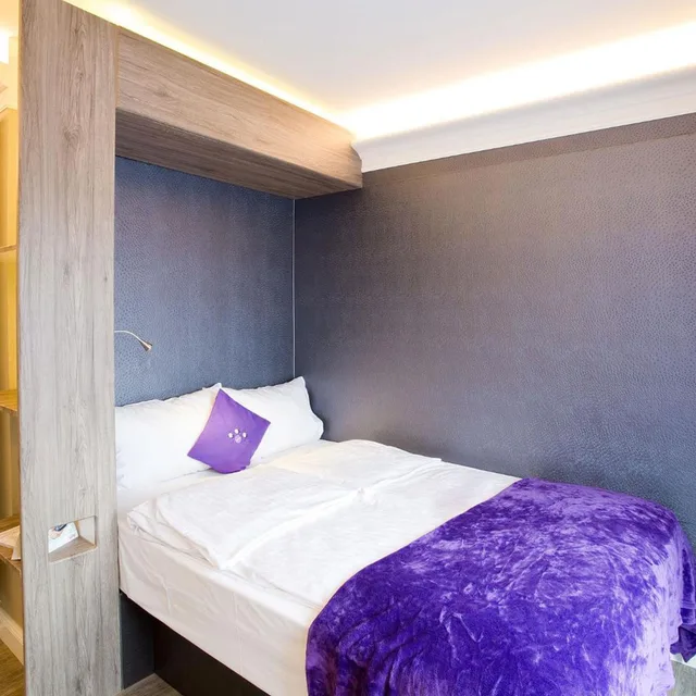 غرفة اقتصادية بسرير مزدوج، PLAZA INN stays design Dortmund 3/9