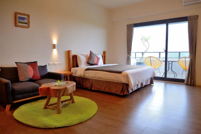 غرفة سوبيريور بسرير مزدوج بشرفة، The Tree Bed and Breakfast 1/1