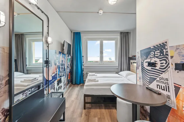 Mixed Dorm, Shared, 6 Beds, a&o Berlin Mitte 2/2