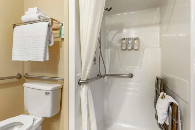 غرفة بسرير مزدوج لذوي الإعاقة، Best Western Plus The Inn At Horse Heaven 4/5