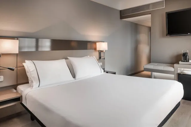 غرفة بسرير كوين، Ac Hotel Iberia Las Palmas By Marriott 3/6