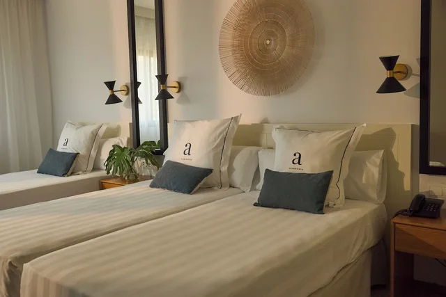 Standard, Double Bed, Almirante Hotel 5/7