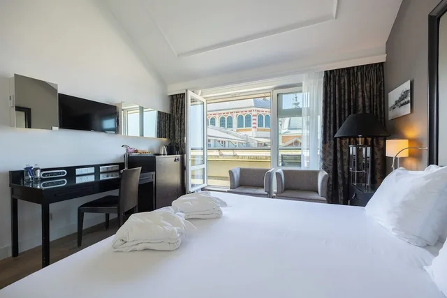 غرفة تنفيذية بسرير كينج بإطلالة على البحر، Grand Hotel Amrath Kurhaus 4/7