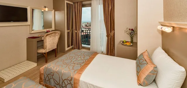 غرفة قياسية ثلاثية، Marcello Hotel 3/4