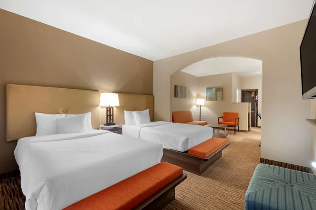 جناح بسريرين مزدوجين، Best Western Plus DFW Airport Suites 1/2