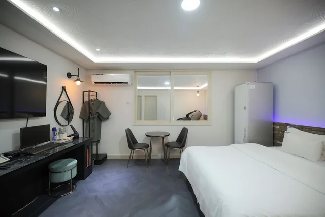 Vip, King Bed، Vip Hotel Mok-Po 1/7