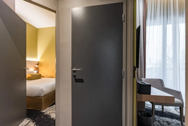 غرفة عائلية رباعية بسريرين كوين بإطلالة على الفناء في الطابق الأرضي، Hotel B55 3/3