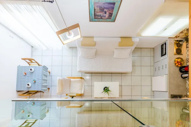 دوبلكس ثلاثي، Happiness Apartments 3/3