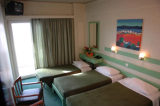 Room, Triple, AMALIA HOTEL 3/8