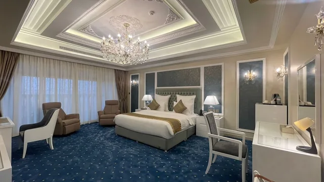 جناح تنفيذي بسرير كينج، Remaj Hotel 1/3