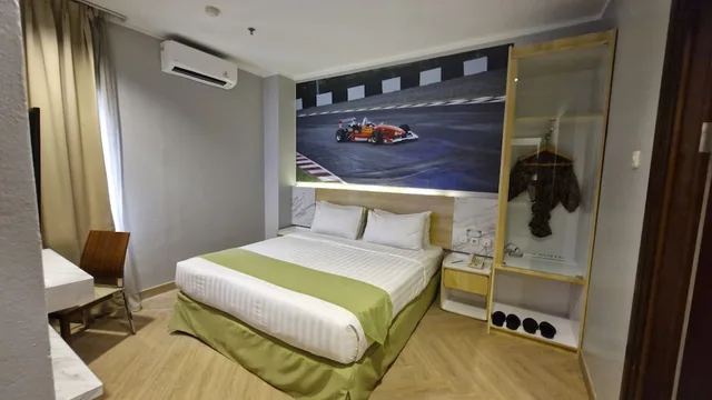 جناح جونيور بسرير كوين، Syariah Hotel Sentul 1/3