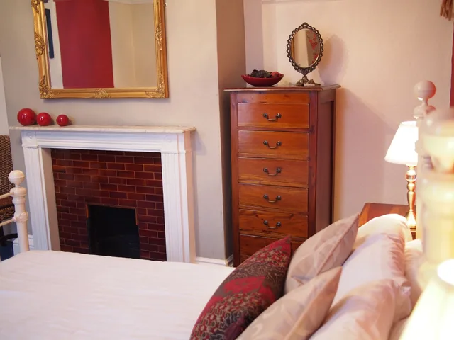 غرفة بسرير مزدوج بحمام خاص، The Coach House Canterbury 4/8