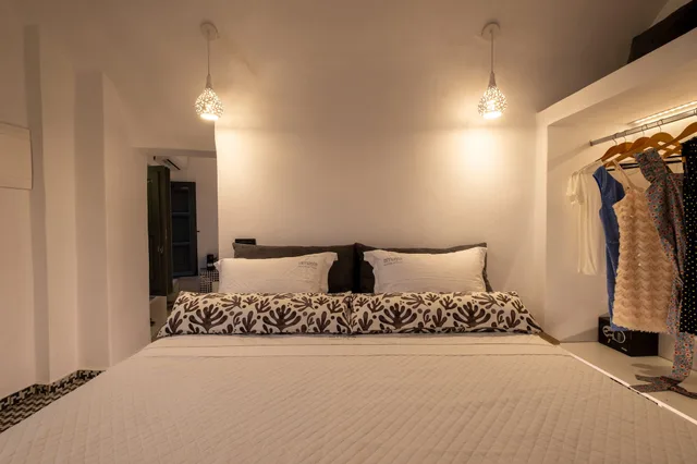 Interior, Glamour, Villa, Queen Bed, Caldera View, Indoor Jetted Tub، Amaya Selection Of Villas 2/8