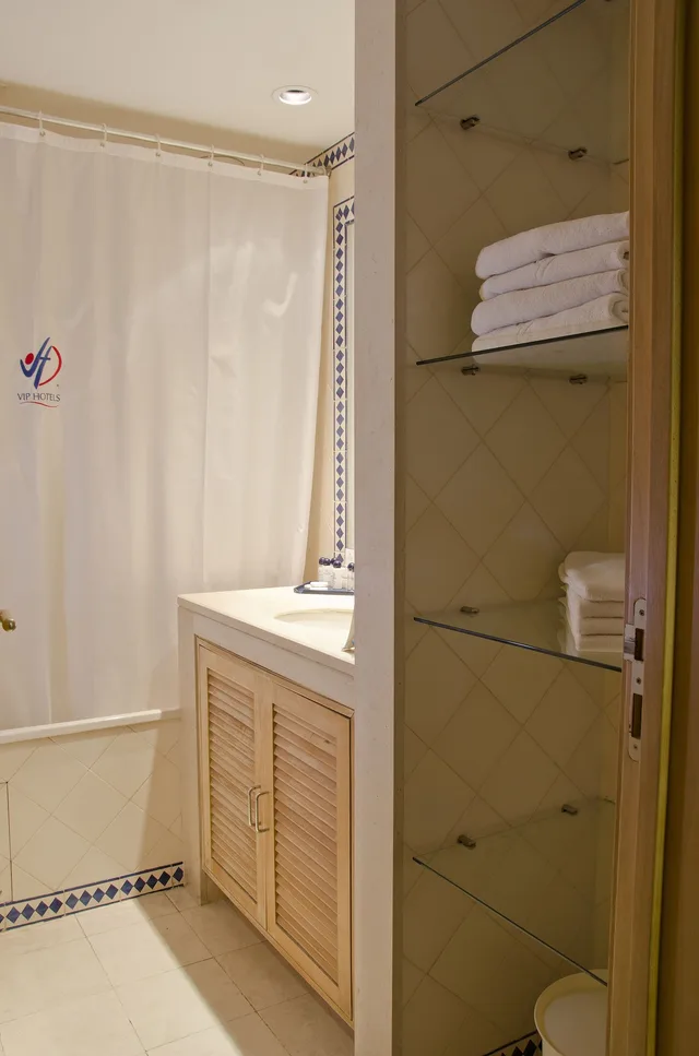 شقة بسرير مزدوج بغرفة نوم واحدة مع أريكة، VIP Executive Eden Aparthotel 8/8