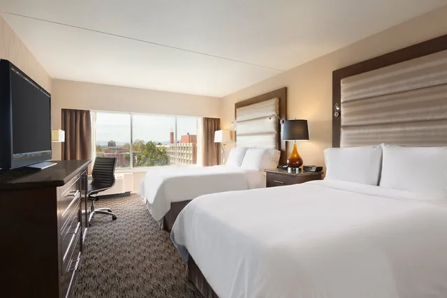 Room, 2 Double Beds, Campus View، USC Hotel 1/4
