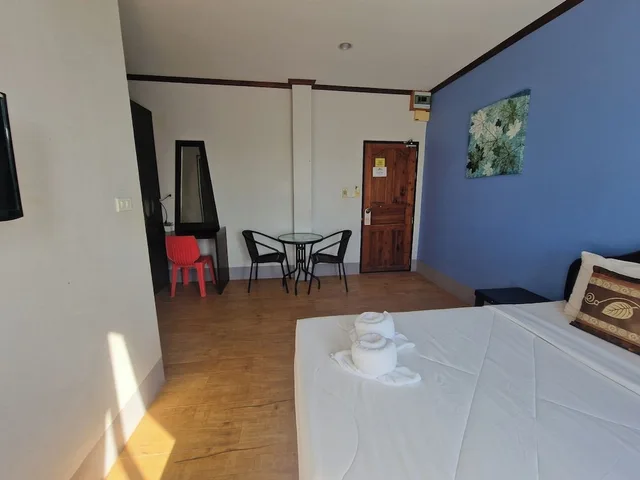 غرفة بسرير كوين بإطلالة على الحديقة بحمام خاص، Rim Khao Jungle Resort Koh Lanta 3/10