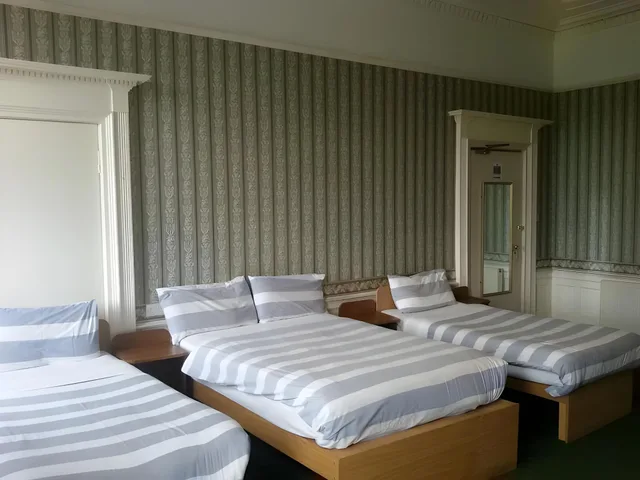 Room, Quadruple, 1 Double and 2 Bunk Beds, Adelphi Edinburgh Hotel 1/2