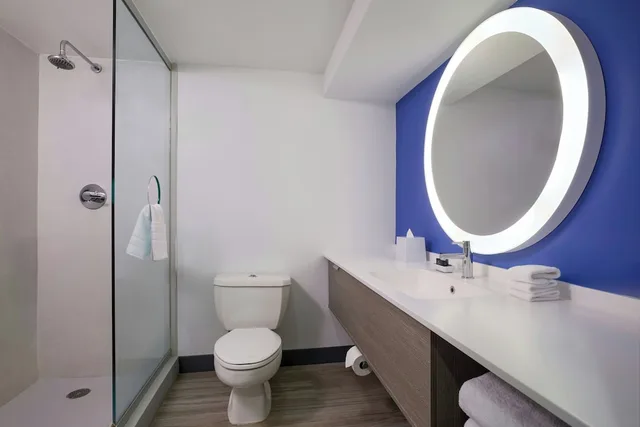 Chic, 2 Double Beds, Pool View، Aloft Scottsdale 6/9