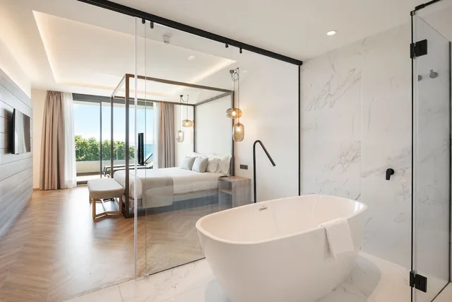 جناح ديلوكس بسرير كوين بإطلالة على البحر، Attica 21 Vigo Business & Wellness (ex Gran Hotel Samil) 1/1