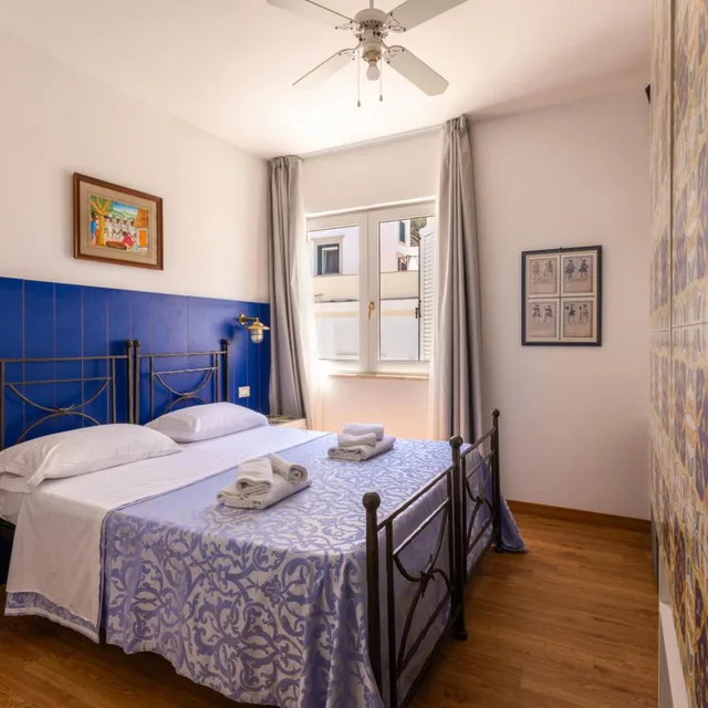 غرفة اقتصادية بسرير مزدوج، Hotel Torre Dei Borboni 1/5