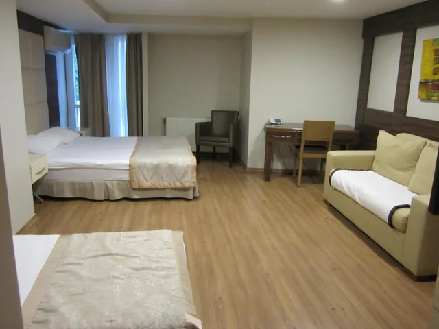 غرفة عائلية بسرير مزدوج وسرير فردي، Derpa Suite Hotel Osmanbey 1/2