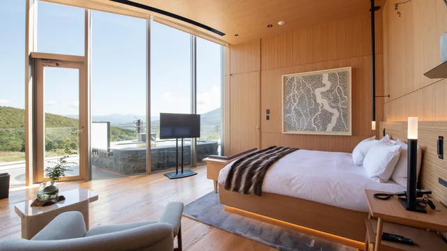 3 Bedrooms, Sky, Penthouse, Suite, Triple, Mountain View, Top Floor، Skye Niseko 1/1