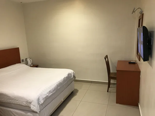 Standard, Queen Bed, No Window، Aeton Hotel 2/5