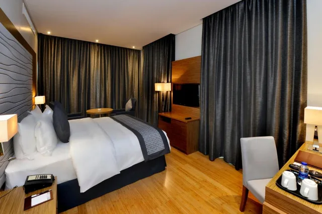غرفة ديلوكس، Ramada Resort by Wyndham Manama Seef 1/6