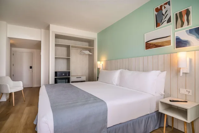 غرفة سوبيريور بسرير مزدوج، Barcelo Ponent Beach 6/10