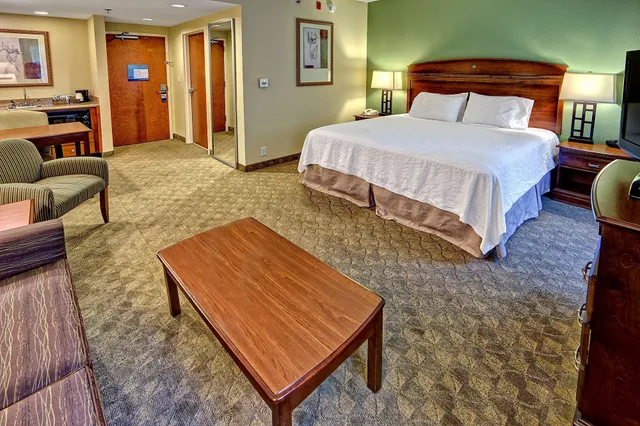 استوديو بسرير كينج بإطلالة على الجبل، Hampton Inn Suites Cashiers Sapphire Valley 3/5